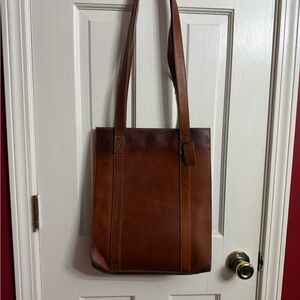 G.H.Bass & Co Brown Thick Leather Lap Top Bag